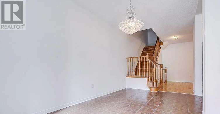 137 Laramie Crescent, Vaughan, ON, L6A 0R1 - 12