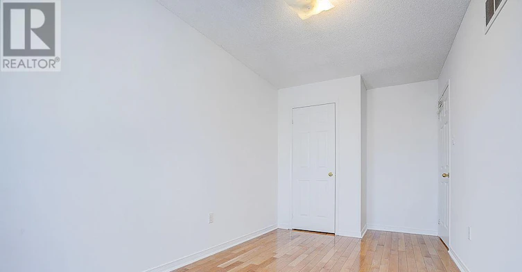 137 Laramie Crescent, Vaughan, ON, L6A 0R1 - 30