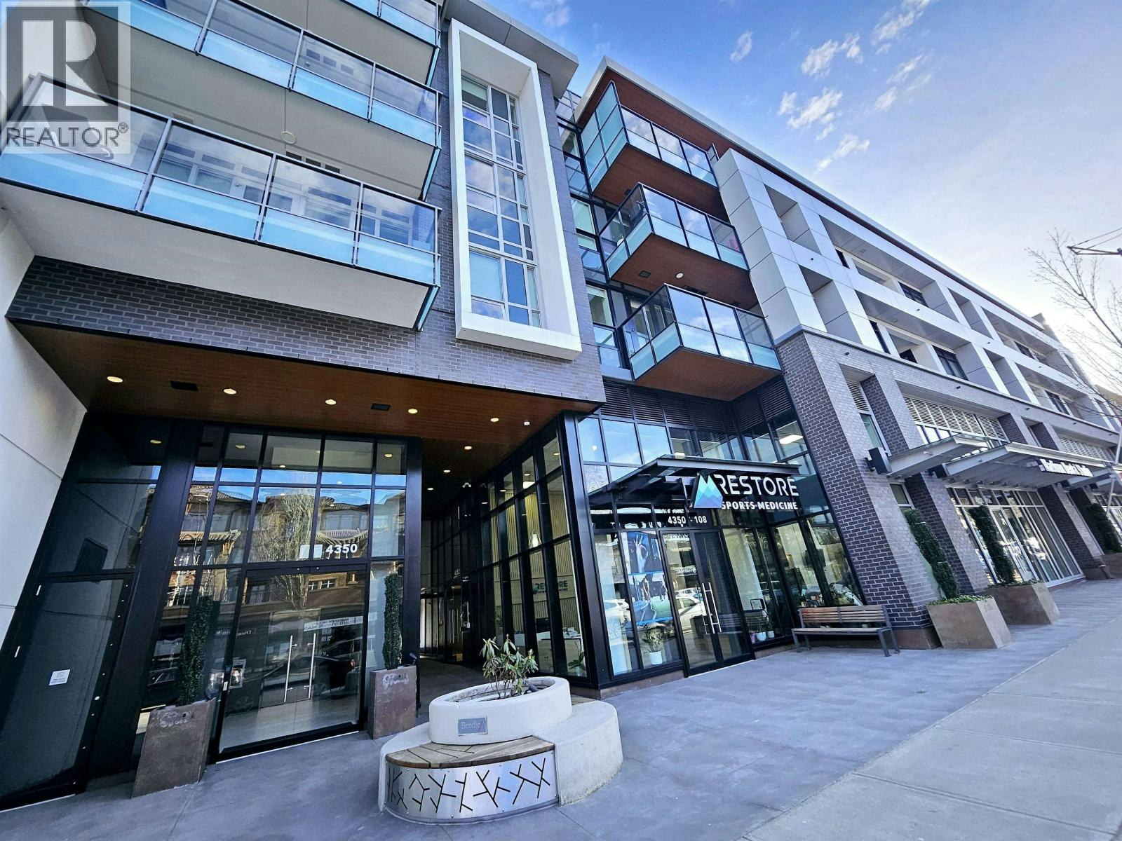 310-4352 Hastings Street, Burnaby, BC, V5C 2J9