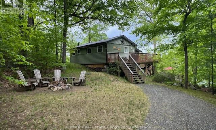 30 Pine Cone Lane