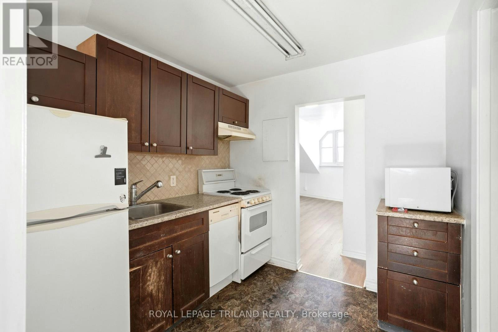 2-525 Richmond Street, London, ON, N6A 3E8 - 3