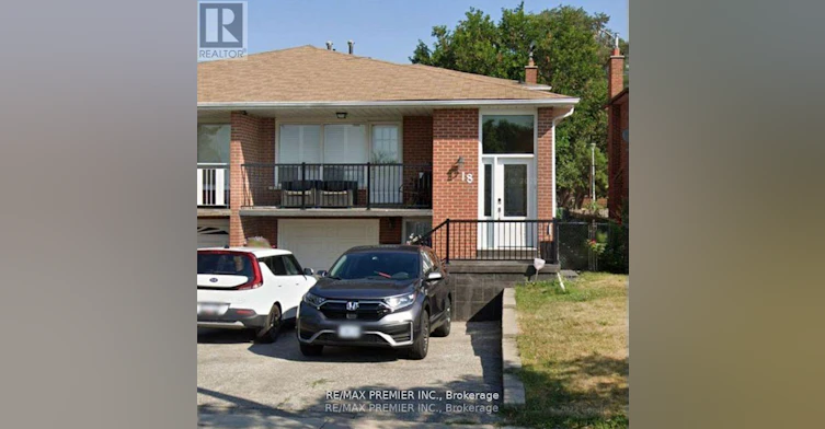18 Madonna Gardens, Toronto, ON, M9L 2T4