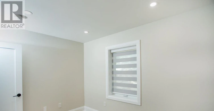 MAIN-38 Parent Avenue, Toronto, ON, M3M 1Z7 - 10