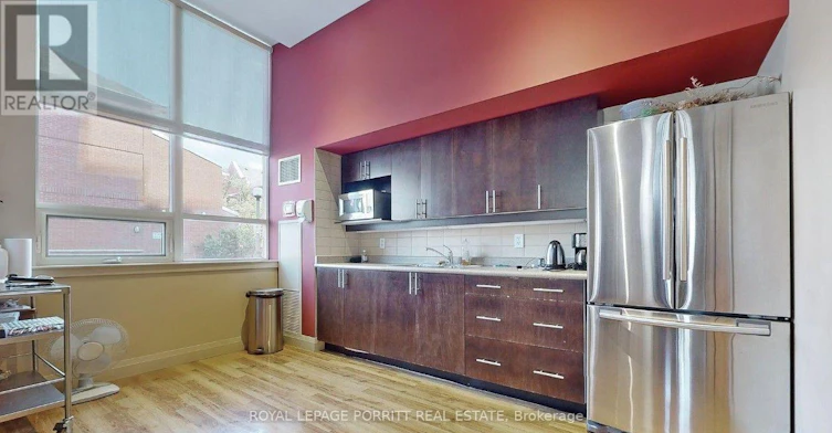 601-4 Elsinore Path, Toronto, ON, M8V 4G7 - 21