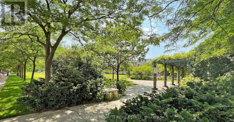 601-4 Elsinore Path, Toronto, ON, M8V 4G7 - 29