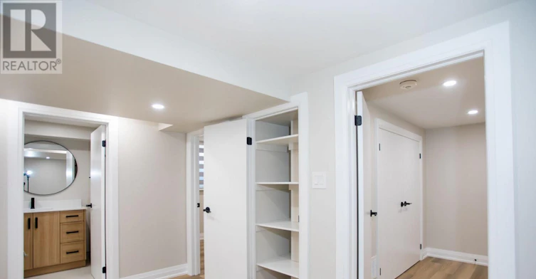 BSMT-38 Parent Avenue, Toronto, ON, M3M 1Z7 - 9