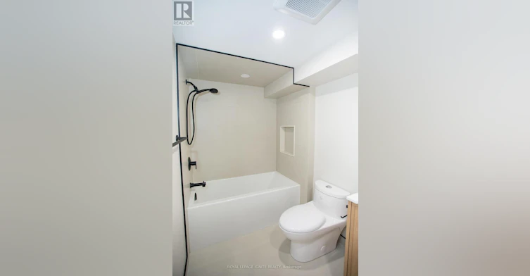 BSMT-38 Parent Avenue, Toronto, ON, M3M 1Z7 - 12