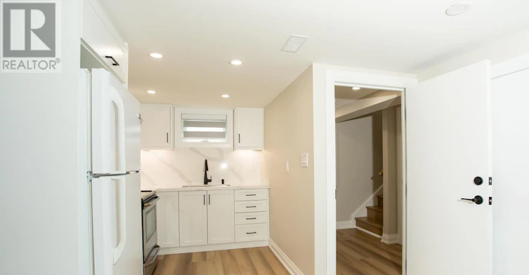 BSMT-38 Parent Avenue, Toronto, ON, M3M 1Z7 - 16