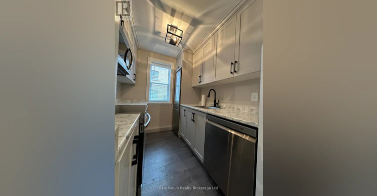 2-27 Paisley Boulevard, Mississauga, ON, L6A 1P3 - 3