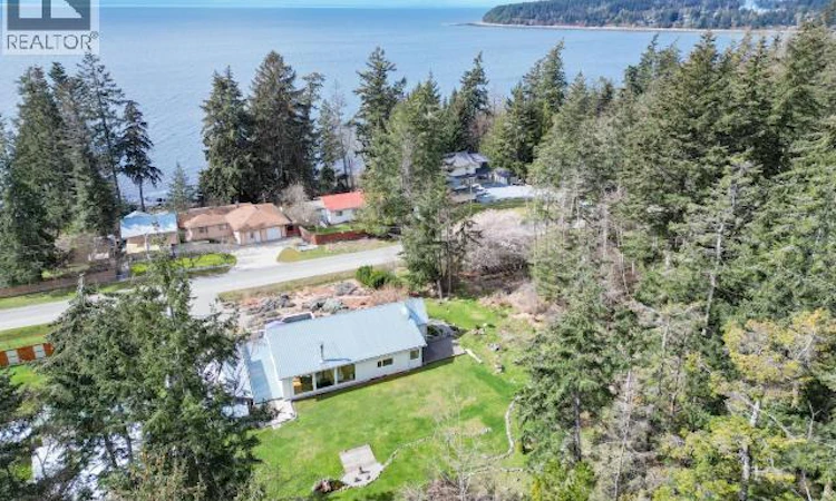 5667 Gillies Rd Bay Road