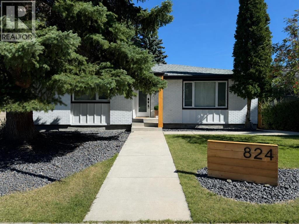 824 Canna Crescent SW, Calgary, AB, T2W 1N9