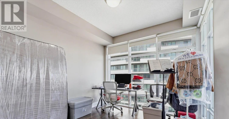 4111-2191 Yonge Street, Toronto, ON, M4S 3H8 - 23