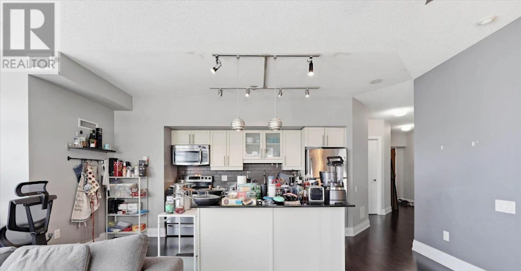 4111-2191 Yonge Street, Toronto, ON, M4S 3H8 - 9