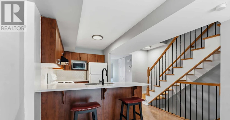 81 Strathaven Private, Ottawa, ON, K1J 1K7 - 5