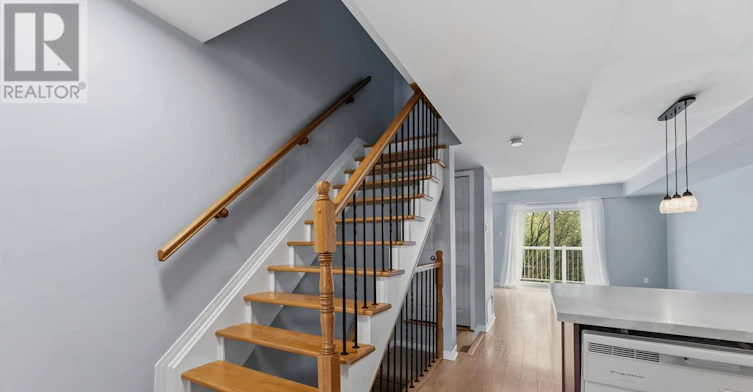 81 Strathaven Private, Ottawa, ON, K1J 1K7 - 11