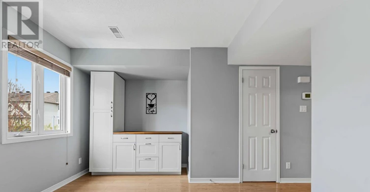 81 Strathaven Private, Ottawa, ON, K1J 1K7 - 21