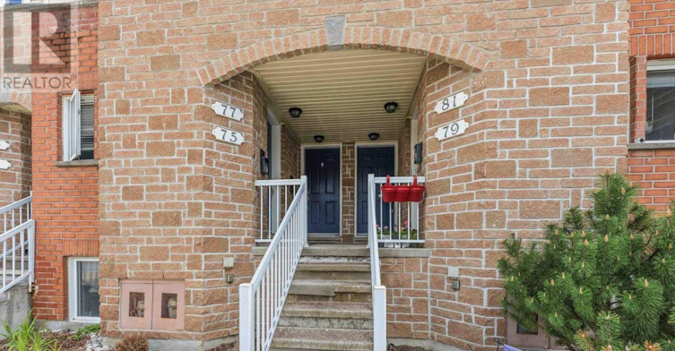 81 Strathaven Private, Ottawa, ON, K1J 1K7 - 2