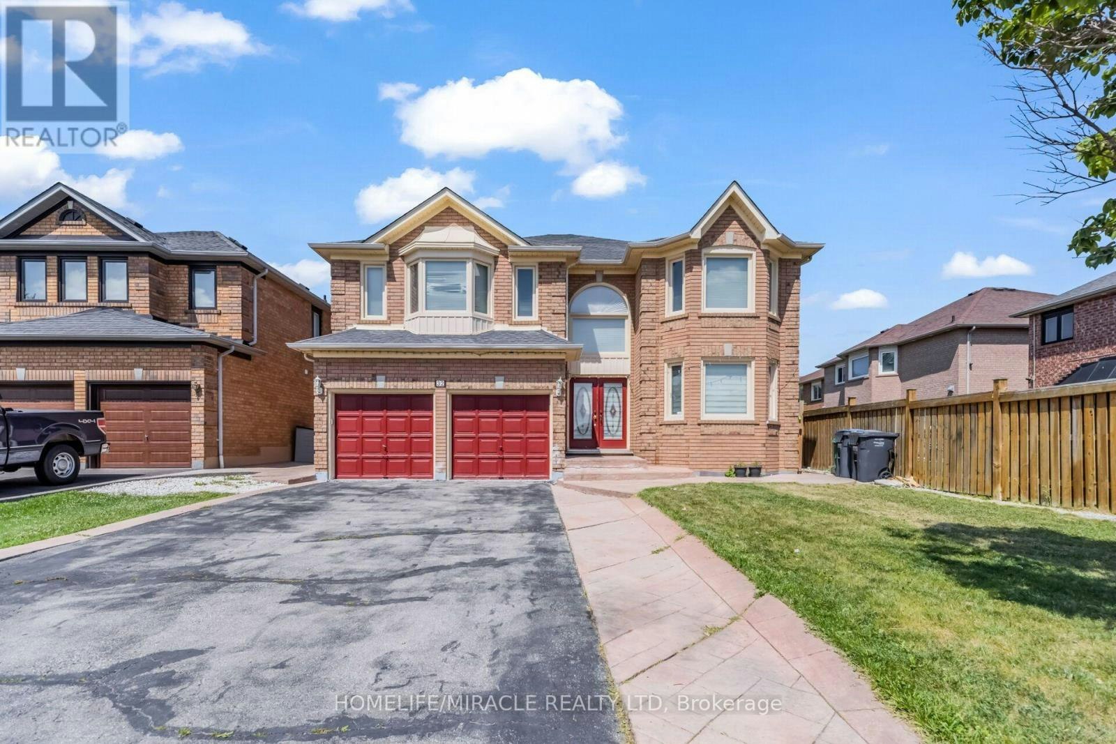 32 Gold Tree Street, Brampton, ON, L6R 1T9