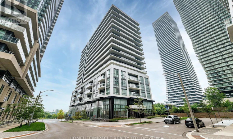 303-65 Annie Craig Drive