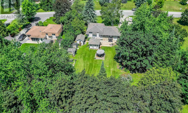 16 Janet Drive