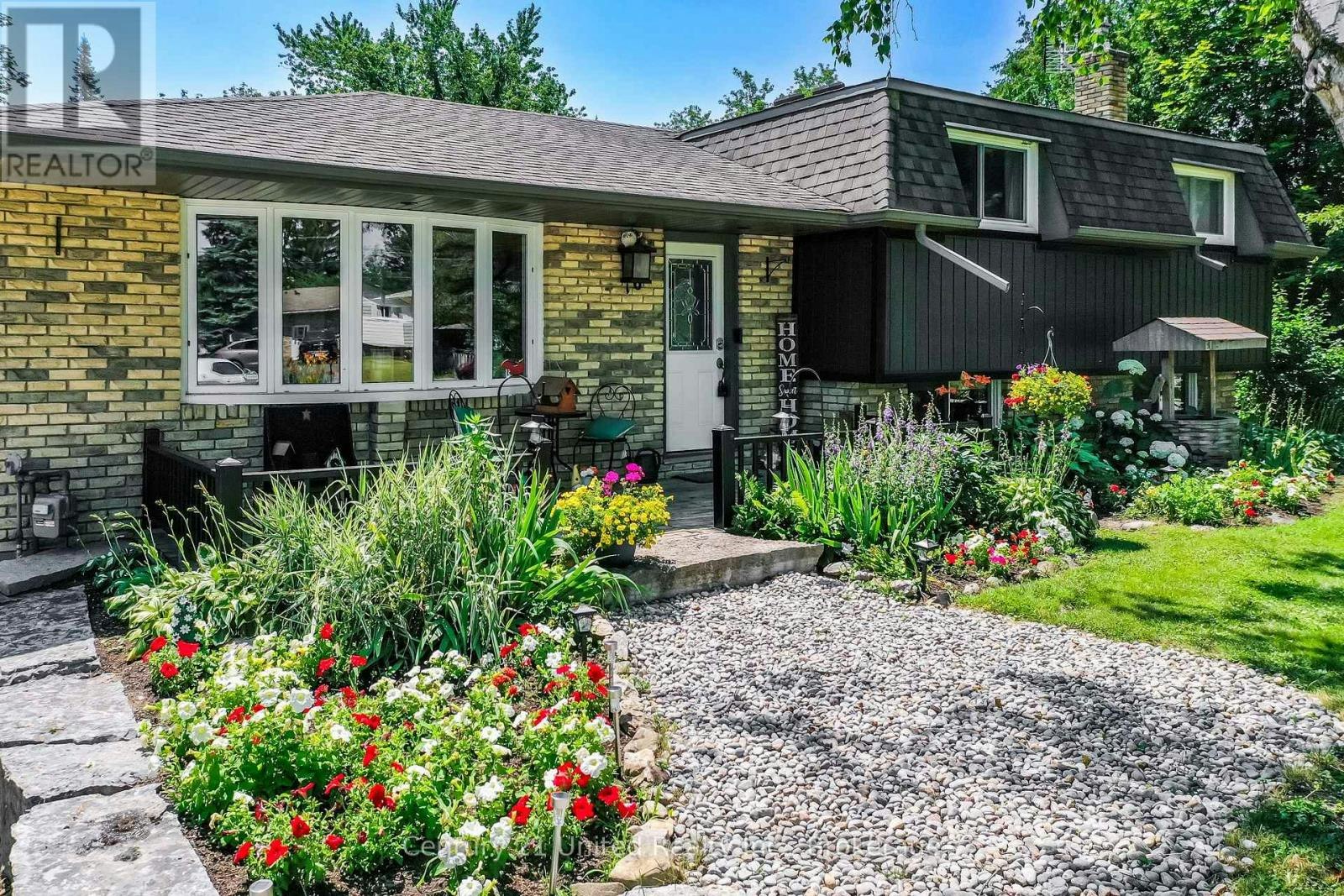 16 Janet Drive, Kawartha Lakes, ON, L0B 1K0