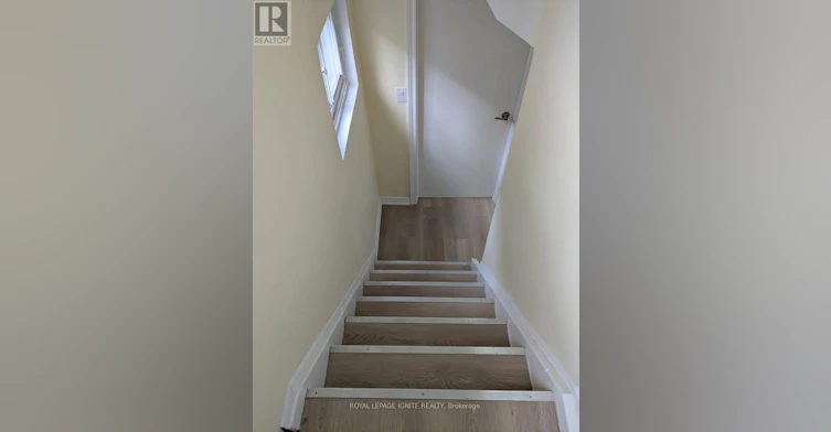 MAIN-15 Beacham Crescent, Toronto, ON, M1T 1M9 - 14