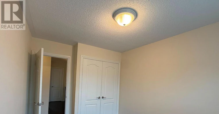 5 Vandaam Lane, Markham, ON, L6C 0P1 - 3