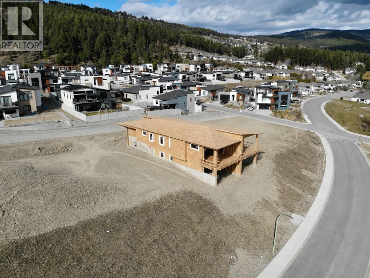 3748 Morningside Drive, West Kelowna, BC, V4T 0B1 - 8