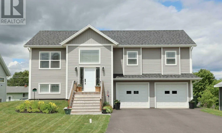 8 Keaton Drive