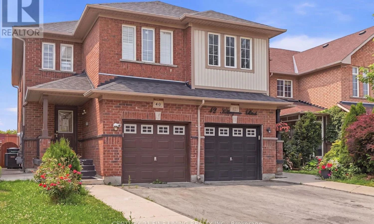 40 Hollowgrove Boulevard