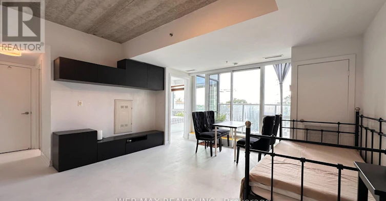 201-51 Lady Bank Road, Toronto, ON, M8Z 0C9 - 4