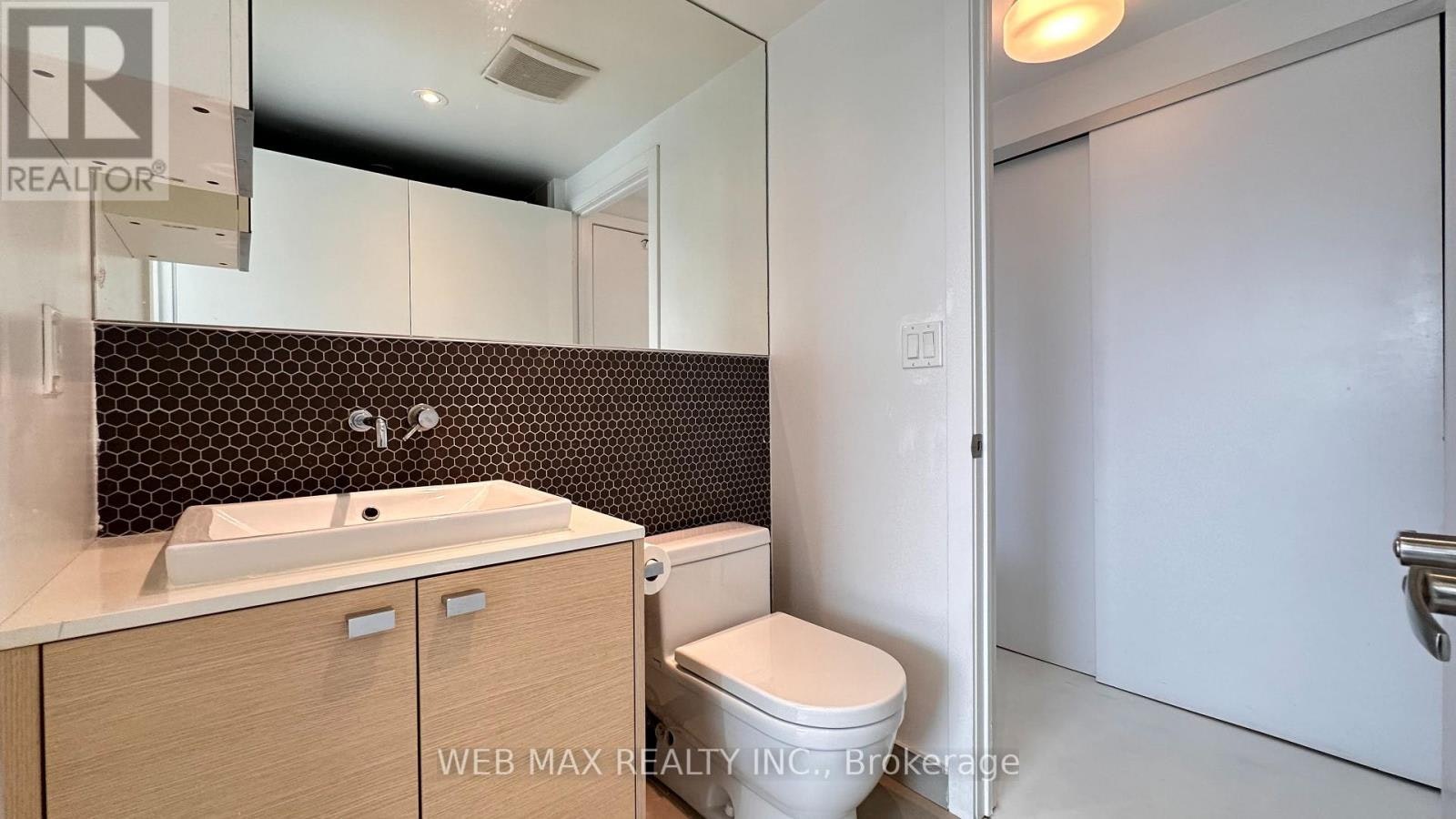 201-51 Lady Bank Road, Toronto, ON, M8Z 0C9 - 14