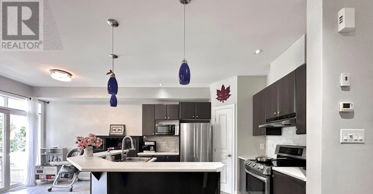421 Foxhall Way, Ottawa, ON, K2M 2H1 - 9
