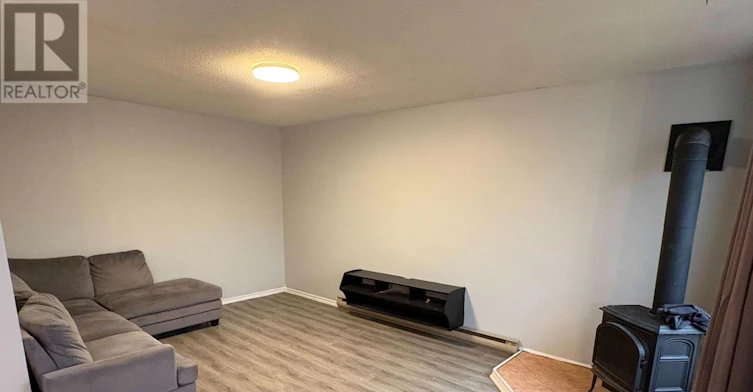 33-60 Elmsdale Drive, Kitchener, ON, N2E 2G4