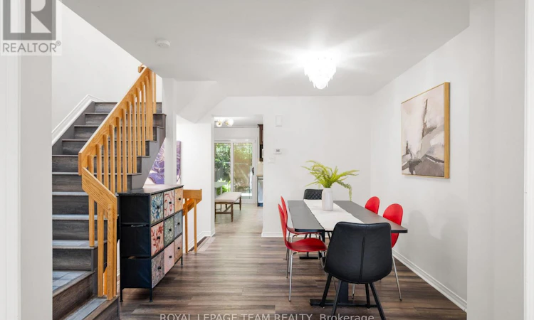 212 Provender Avenue
