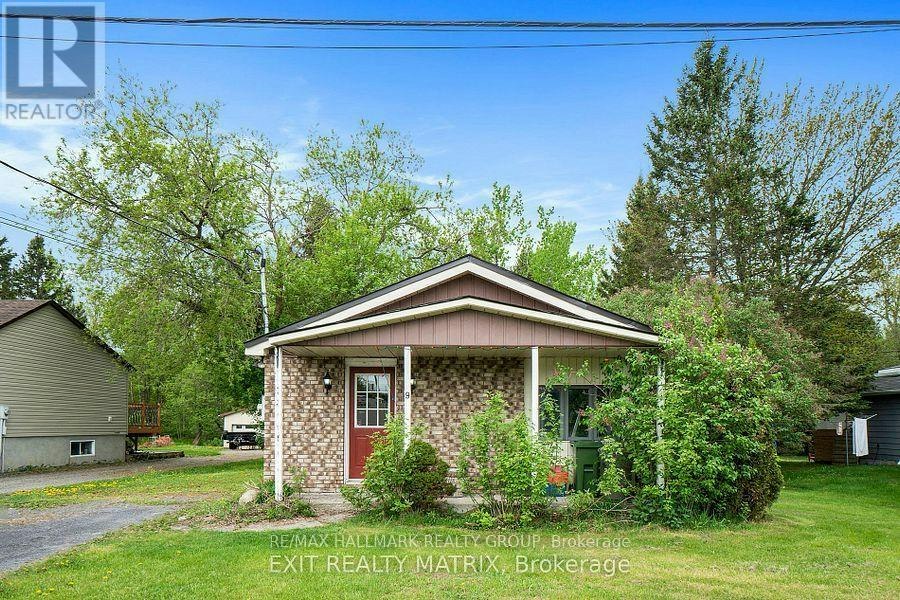 9 Herbert Street, Limoges, ON, K0A 2M0