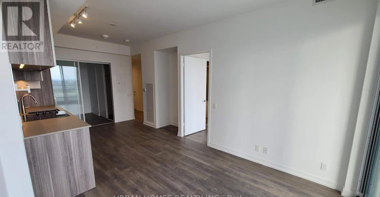4008-898 Portage Parkway, Vaughan, ON, L4K 0J6 - 4