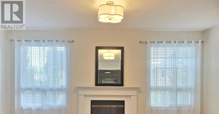 3827 Janice Drive, Mississauga, ON, L5M 7Y6 - 3