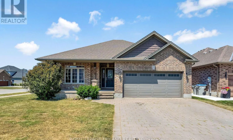 35 Cassie Crescent