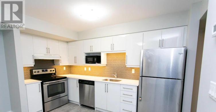 L03-686 Bathurst Street, Toronto, ON, M5S 2R3 - 4