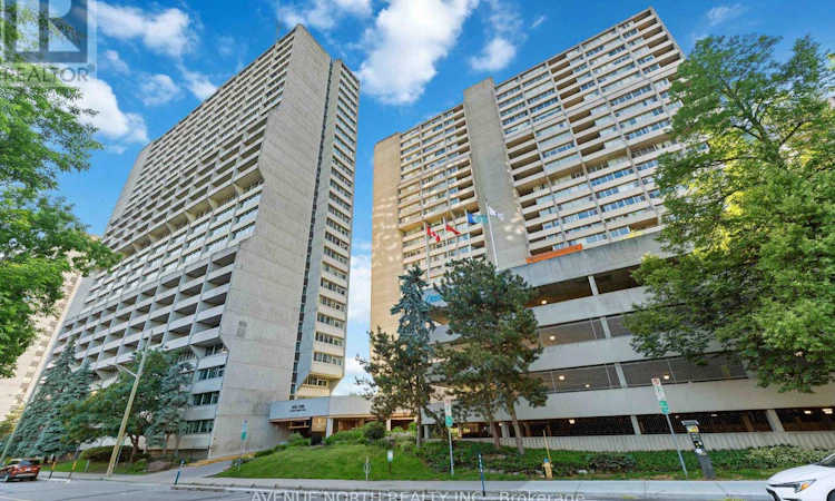 908-500 Laurier Avenue W