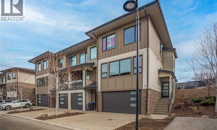 37-12798 Lake Hill Drive
