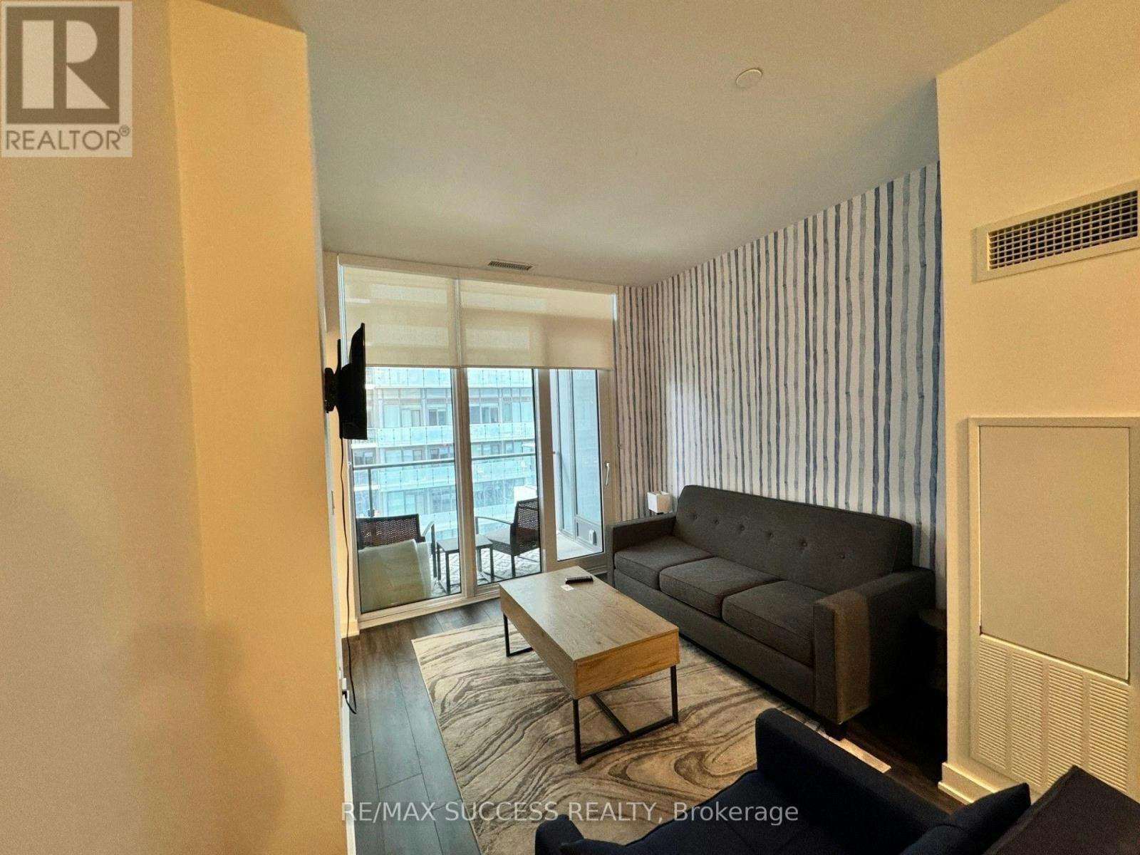 1925A-70 Princess Street, Toronto, ON, M5A 0X6 - 16