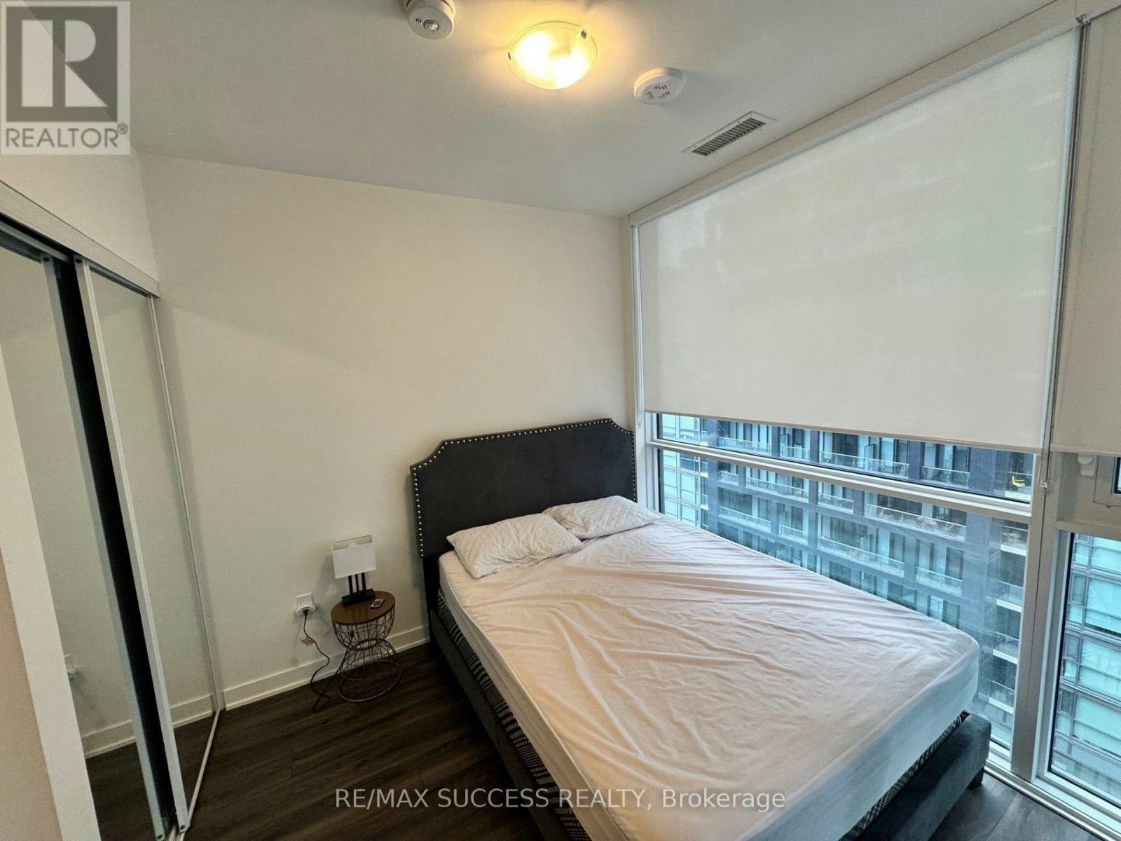 1925A-70 Princess Street, Toronto, ON, M5A 0X6 - 22