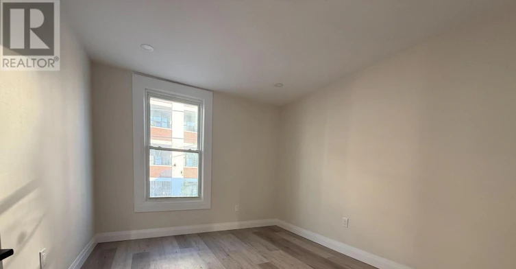 UPPER-122 Alice Street, Guelph, ON, N1E 2Z9 - 16
