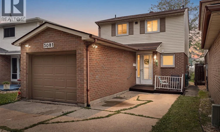 3081 Fairlane Crescent