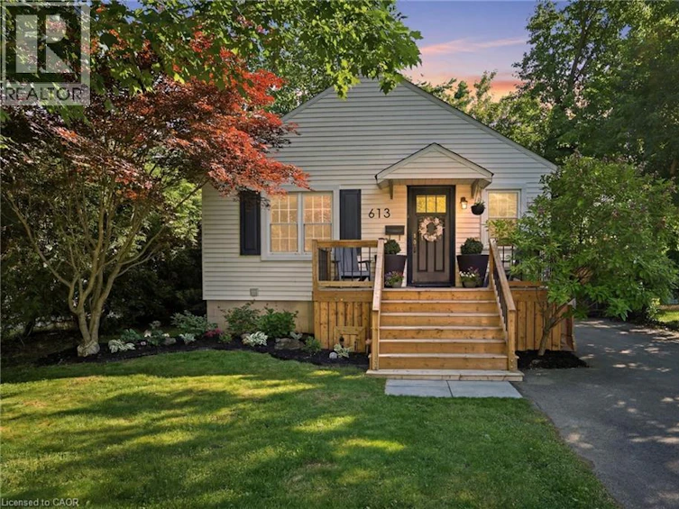 613 Clark Avenue, Burlington, ON, L7S 1P1