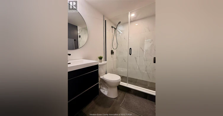 215-111 Riverside Drive East, Windsor, ON, N9A 2S6 - 11