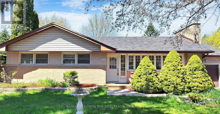 MAIN-49 Don Mor Drive, Newmarket, ON, L3Y 1G8