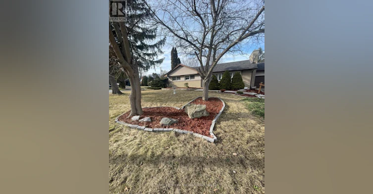 MAIN-49 Don Mor Drive, Newmarket, ON, L3Y 1G8 - 22